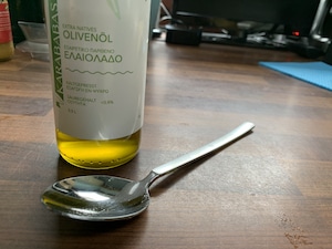 gesunder Kuchen mit Bio-Olivenöl
