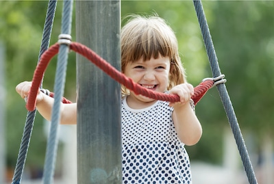 Sicherheit auf dem Spielplatz mit den Großeltern