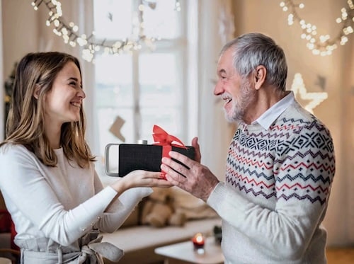 OSKAR TV Sprachverstärter als Weihnachtsgeschgenbk