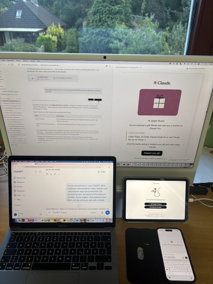 Schreibtisch mit Bildschirm, Notebook, Tablet und Telefon — auf jedem Gerät ist eine KI geöffnet