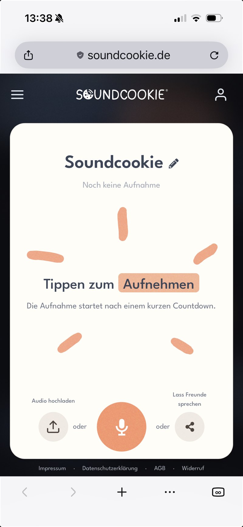 Bildschirm mit dem Hinweis Tippen zum Aufnehmen und einem orangen Mikrofonknopf